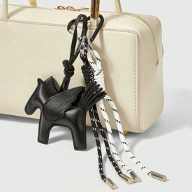 ペガサス ふわふわ 馬 バッグチャーム キーホルダー 合皮 ロデオ ホース チャーム 馬モチーフ 大人 子供 キッズ 女の子 レディース プレゼント 母の日 誕生日 ハート 桜 ピンク ブラック アイボリー ブラウン 馬グッズ フェイク レザー 人気 おすすめ ブランド お馬さん