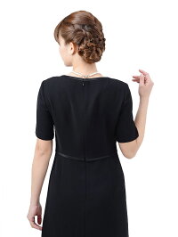 女性礼服K012ワンピース背面