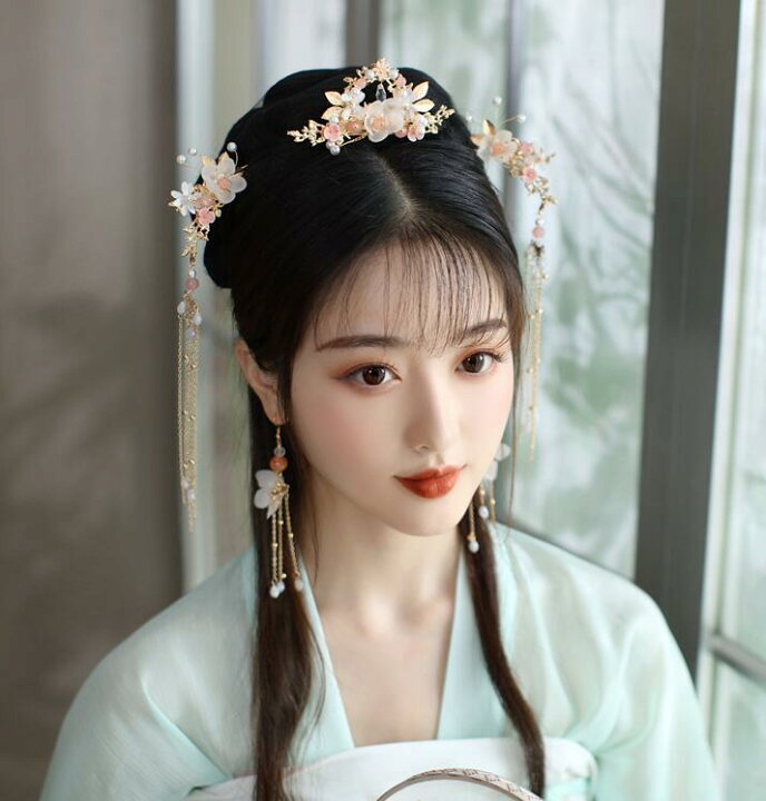 楽天市場 髪飾り5点セット 中華グッズ チャイナ風ヘアアクセサリー 中国古代宮廷風髪飾り 可愛いフリンジかんざし カチューシャ ピアスセット 漢服唐装用 髪飾り 舞台ステージ道具 華流コスチューム コスプレ道具 Yamadasyouji