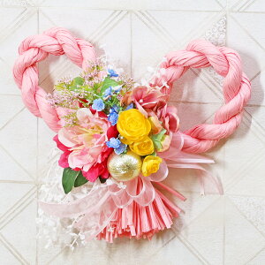 造花 ピオニーやラナンキュラスのかわいいピンクのハート形しめ縄飾りのアレンジ 玄関飾り お正月飾り 玄関 ドア お正月 シルクフラワー 壁掛け CT触媒 光触媒