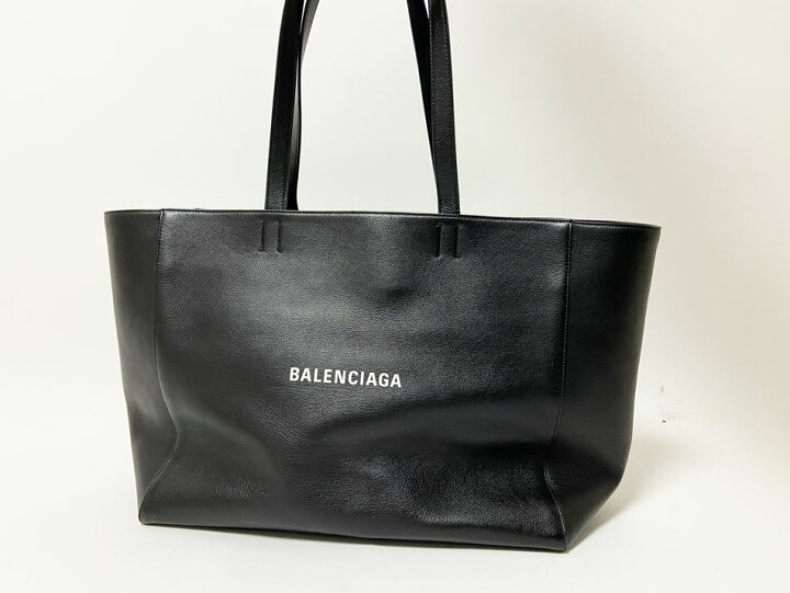楽天市場】BALENCIAGA バレンシアガ EVERYDAY East West エブリデイ 