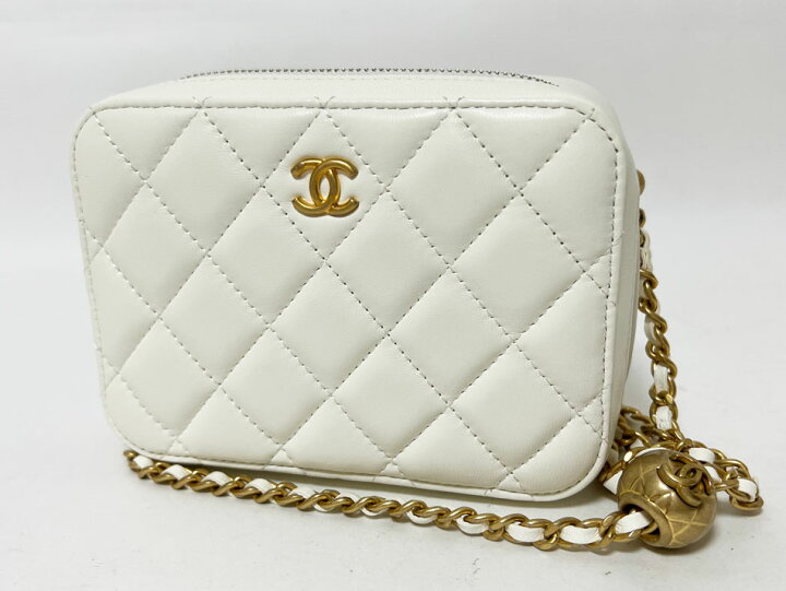 シャネル CHANEL マトラッセチェーンショルダー 30番台 ホワイト  