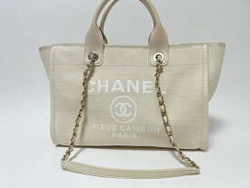 CHANEL シャネル ドーヴィル トートバッグ チェーンショルダーバッグ 2WAY キャンバス ホワイト ゴールド金具 ポーチ ランダムプレート 美品【中古】