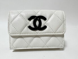 CHANEL シャネル キャビアスキン マトラッセ 3つ折り コンパクト ウォレット 2021年クルーズ ホワイト 超美品 【中古】