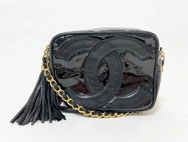 CHANEL シャネル エナメル レザー チェーンショルダーバッグ デカCC ブラック タッセル 訳アリ 【中古】