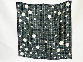 CHANEL シャネル ショール スカーフ シルク 100% ブラック ホワイト ピンク イエロー 90×90cm 超美品