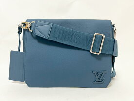 LOUIS VUITTON ルイヴィトン アエログラムレザー テイクオフ・メッセンジャー ショルダーバッグ ブルー ネイビー M23709 美品 【中古】