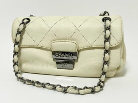 CHANEL シャネル チェーンショルダーバッグ レザー オフホワイト シルバー金具 ビス取れ【中古】