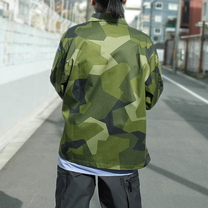 楽天市場】スウェーデン軍タイプ UF90 フィールドシャツ M90 