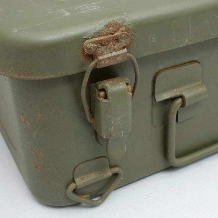 楽天市場】フランス軍 ファーストエイドボックス M オリーブ USED 