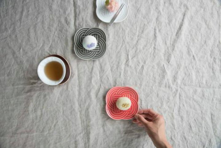 楽天市場】小田陶器 結(musubi) 10.8cm小皿 赤 日本製 美濃焼 和食器 長皿 変形皿 ロングプレート : カフェ食器のプチスーベニア 楽天市場】小田陶器 結(musubi) 10.8cm小皿 赤 日本製 美濃焼 和食器 長皿 変形皿 ロングプレート : カフェ食器のプチスーベニア