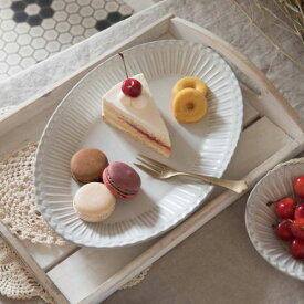 シュシュ・グレース 31.5cmプラター ラスティックホワイト 日本製 美濃焼 洋食器 長皿 変形皿 ロングプレート