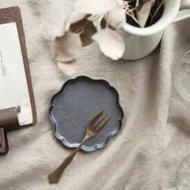 ★ラッピング無料★【箱入り】花うふれ 11cm小皿 ブラック[H1151] 日本製 美濃焼 洋食器 長皿 変形皿 ロングプレート