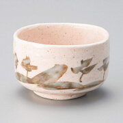 桃山風の山水画が趣ある抹茶碗