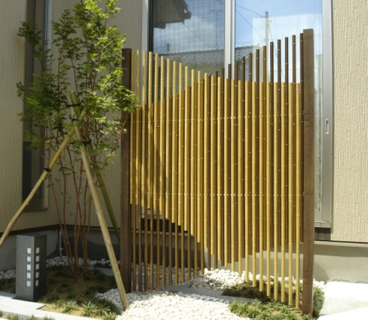 竹垣と生垣 楽天市場】竹 庭 フェンス 人工 竹垣 波モダン クロス 基本