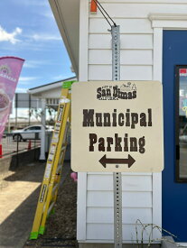 Municipal Parking アメリカンロードサインプレート　道路標識もちろん米国製　アメリカンフェンス