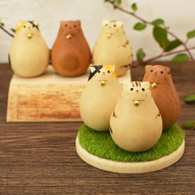 猫 置物 天然木 木製 ねこ 国産 日本製 誕生日 お祝い お返し 人気 オーナメント かわいい 丸い セット 小さい 工芸品 木 クラフト キット 猫 猫友 インテリア 飾り 目印 人形 芝生 檜 三毛猫 虎猫 動物 文具 プチギフト ギフト プレゼント