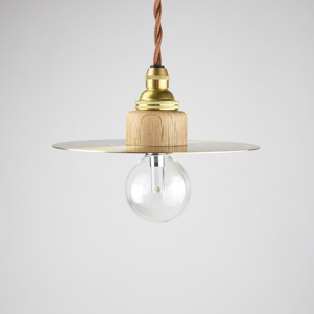 真鍮と木のシンプルなライト E17 | YARN