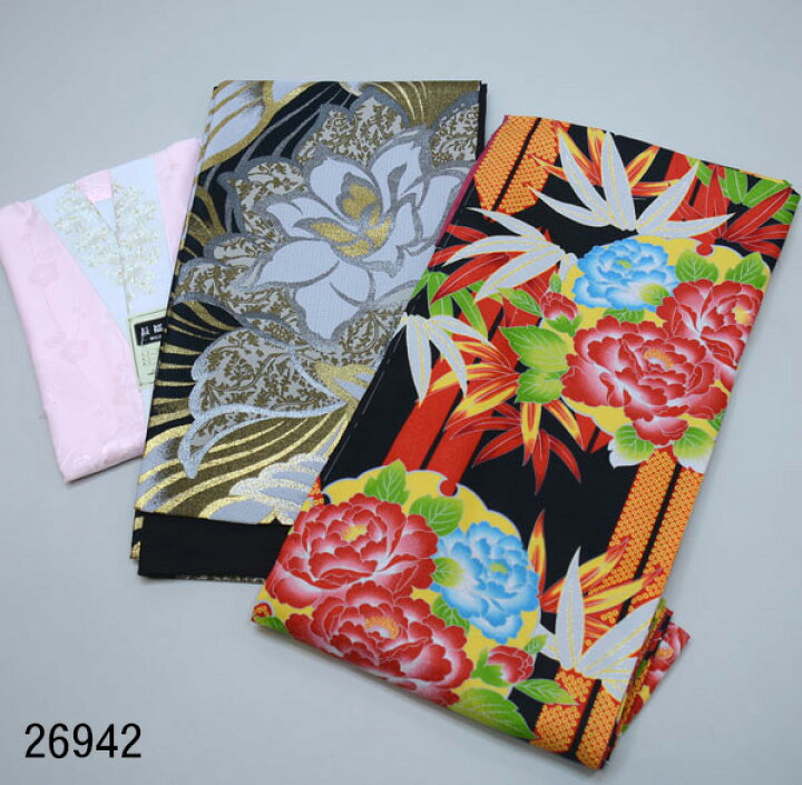 振袖着物・帯・襦袢 3点セット 着物は玉城ティナ×キスミス 刺繍入りの