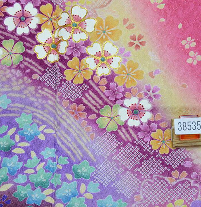 振袖 正絹 着物単品 仕立て上がり 百花繚乱 金駒刺繍 ラメ 菊 ピンク地 