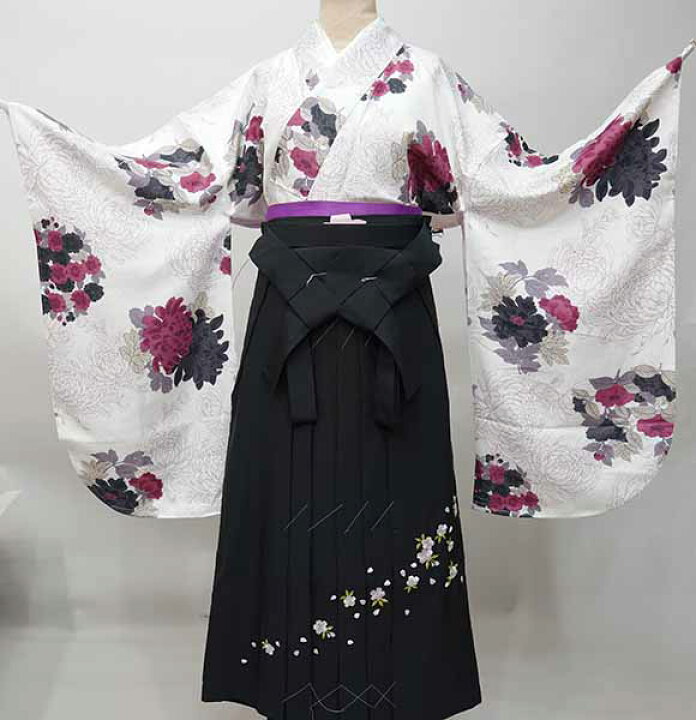楽天市場】着物袴セット ジュニア用へ直し 135cm〜150cm 白地 くすみ 