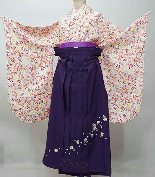 楽天市場】二尺袖着物袴セット ジュニア用 160cmサイズ 百花繚乱 白地  