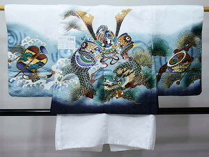 七五三 五歳 男児 羽織・着物・襦袢3点セット M寸 豪華絢爛 綸子地 白地 兜 5歳 五才 5才 祝着 お仕立て無料 新品(株)安田屋 NO37849-2