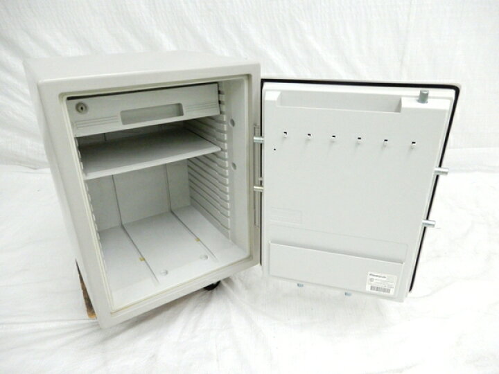 楽天市場】【中古】 SentrySafe セントリーセーフ W5860 耐火 金庫  