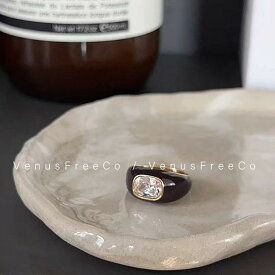 指輪 幾何学 オープン チタン合金 ブラウン 高級感 個性 スタイリッシュ ファッション メンズ レディース ユニセックス 軽量 耐久性 調整可能 モダンスタイル