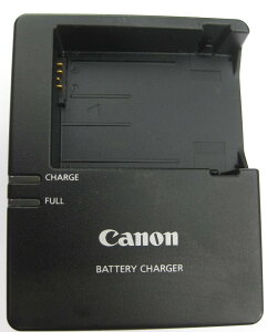 Canon �o�b�e���[�`���[�W���[ LC-E8