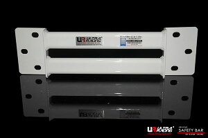 Ultra Racing �~�h�������o�[�u���[�XBMW 3�V���[�Y F30 3B20/3D20/8A20�p (ML2-2544)�y�⋭�p�[�c�z�y�����ԃp�[�c�z�E���g�����[�V���O Middle Member Braces