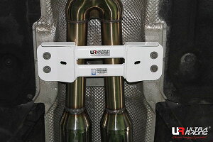 Ultra Racing �~�h�������o�[�u���[�XBMW M3 E90 VA40�p (ML2-2760)�y�⋭�p�[�c�z�y�����ԃp�[�c�z�E���g�����[�V���O Middle Member Braces