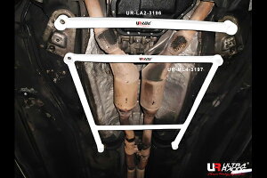 Ultra Racing �~�h�������o�[�u���[�X�A�E�f�B A6 (C5) 4BAGA/4BAPS�p (ML4-3197)�y�⋭�p�[�c�z�y�����ԃp�[�c�z�E���g�����[�V���O Middle Member Braces