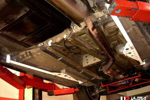 Ultra Racing �T�C�h���A�o�[�A�L���� RSX DC5�p (SD6-372P)�y�⋭�p�[�c�z�y�����ԃp�[�c�z�E���g�����[�V���O Side Lower Bar