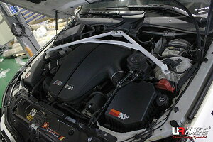Ultra Racing �t�����g�^���[�o�[BMW M5 E60 NB50�p (TW4-2741)�y�⋭�p�[�c�z�y�����ԃp�[�c�z�E���g�����[�V���O Front Tower Bar