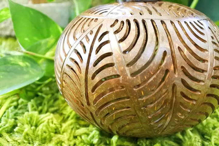 楽天市場 11月中旬入荷予定 間接照明 ペンダントライト 天井照明 フロアライト 照明器具 インテリア照明 アジアン バリ ココナツの実ペンダントライトａ インテリア エスニック ヤシの実 おしゃれ彫り リゾート リビング ダイニング 寝室 バリ風 アジアン家具