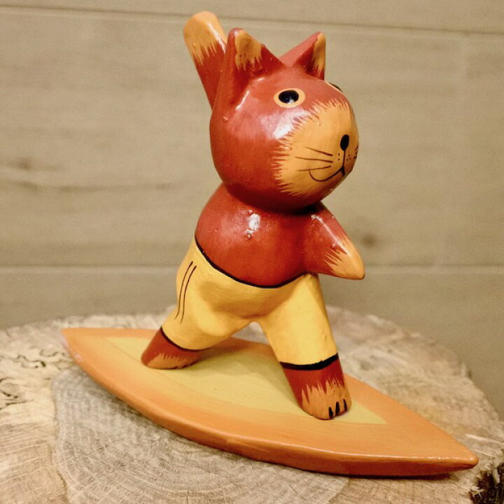 楽天市場 置き物 オブジェ オーナメント 飾り アニマル インテリア小物 置物 猫雑貨 波乗リネコサン 赤茶 おしゃれ エスニック リゾート アジアンインテリア インテリア雑貨 デザイン雑貨 バリ風 アジアン家具 雑貨のヤヤパプス