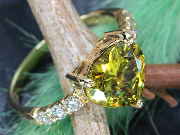 楽天市場】スフェーン 2.54カラット ダイヤモンド 0.26カラット K18YG  