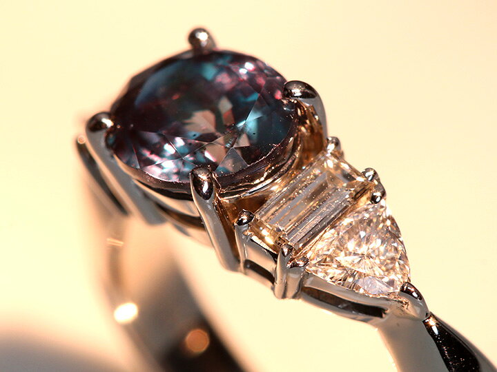 楽天市場】ブラジル産アレキサンドライト大粒1.60ct・絶品の透明度と 