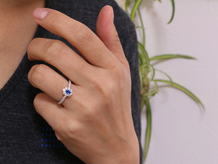 楽天市場】ドイツの稀少石アウイナイト0.13ct・明瞭なコバルトブルー 