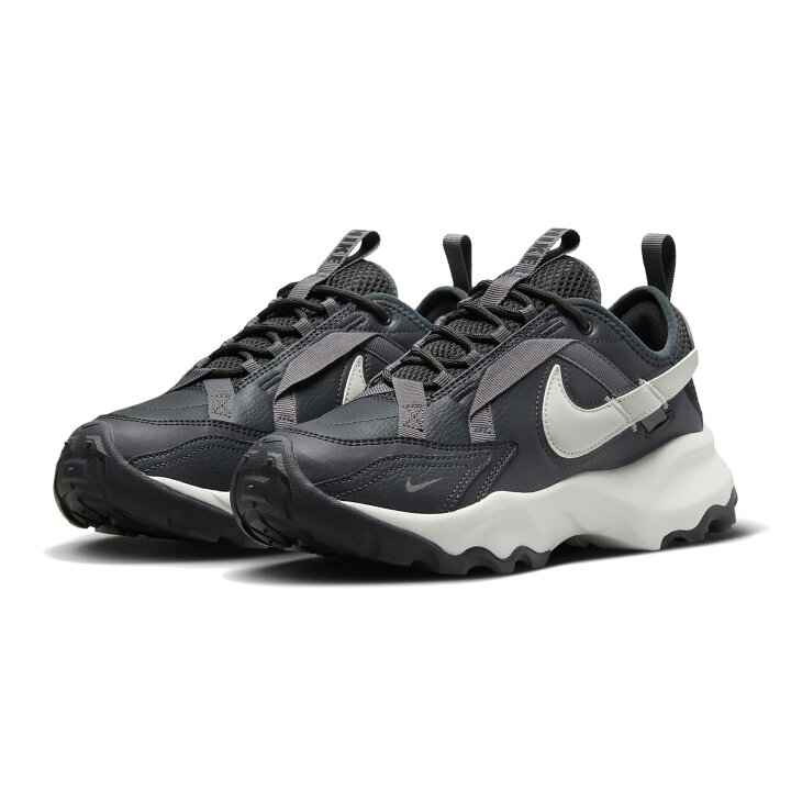 楽天市場】【ソックスプレゼント】送料無料 NIKE TC 7900 DD9682-100 