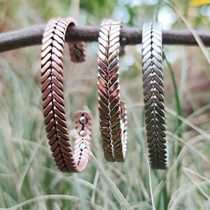 純銅製ジュエリー 純銅磁気ブレスレット エネルギーマグネット付き 磁気ブレスレット ストレス解消 減量 調節可能 健康エネルギー 高磁石 瞑想 ヨガ