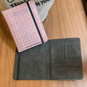 海外 レディース 女性 旅行 パスポート チケット 収納 ケース カバー ホルダー ビジネス 出張 保護 おしゃれ 便利 ピンク チェック柄 シンプル かわいい 韓国 カード