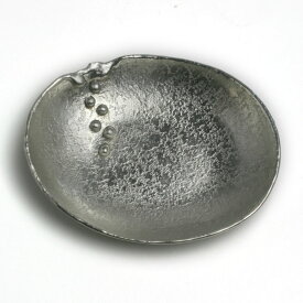 錫器：錫たまり入・中・雫・ゆり工房《豆皿・9.0cm》