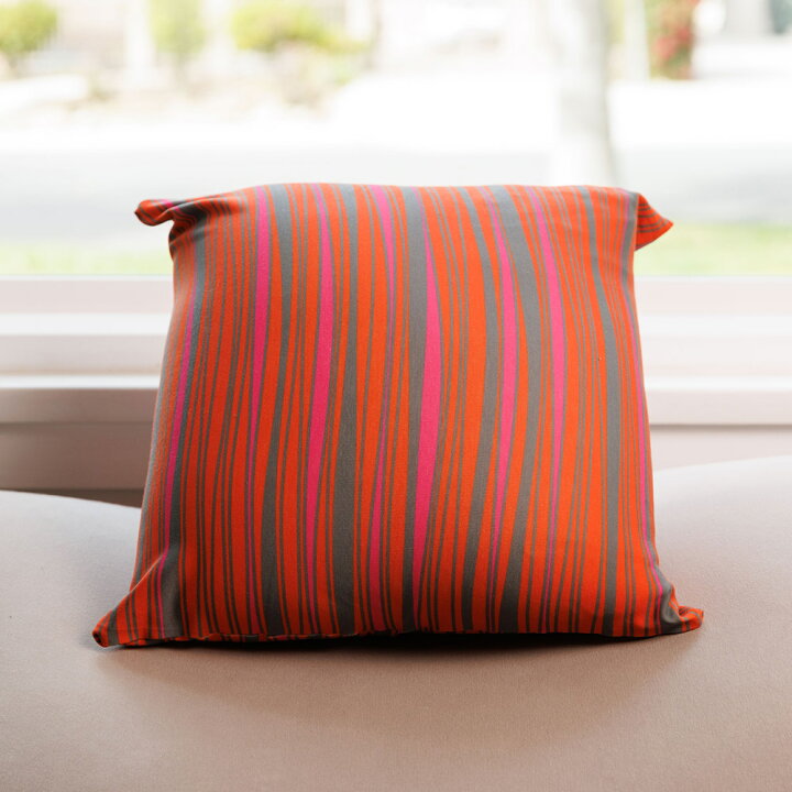 楽天市場】【送料無料】 Yogibo Design Cushion / ヨギボー デザイン 