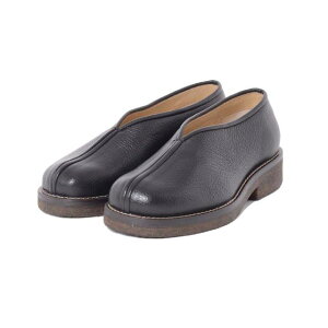 [ (LEMAIRE) PIPED SLIPPERS V[Y v ubNfo0348ll205bk999 2022AW fB[XH~V  K戵