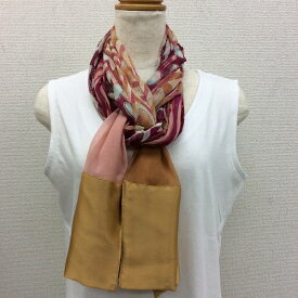 日本製シルク100%横浜スカーフ　職人技が光る逸品　横浜でプリントされたストール 対象アニマル柄　ピンク/ゴールド