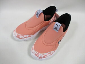 PUMA v[} FUN RACER 2 EASE IN HK&FR PS HELLO KITTY LbYV[Y t@[T[2C[YCn[LeB&tY 401425 01 sNt[c×EFU[ sN TbNX qC LbY Xj[J[