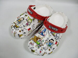 CROCS KIDS' PEANUTS CLASSIC CLOG s[ibc NVbN NbO LbY 208630 94S NbNX T_ Xk[s[ jp y LN^[ NbO RtH[gT_ y