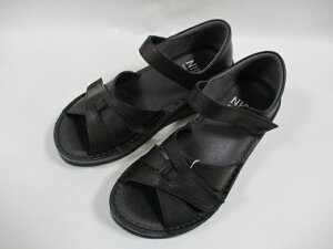 NICO ニコ Put's プッツ 42091 ブラック ブルーグリーン ブラウン オークベージュ レザー カジュアル 楽チン コンフォートサンダル ウェッジソール 国産 日本産 旅行 お出かけ 歩きやすい